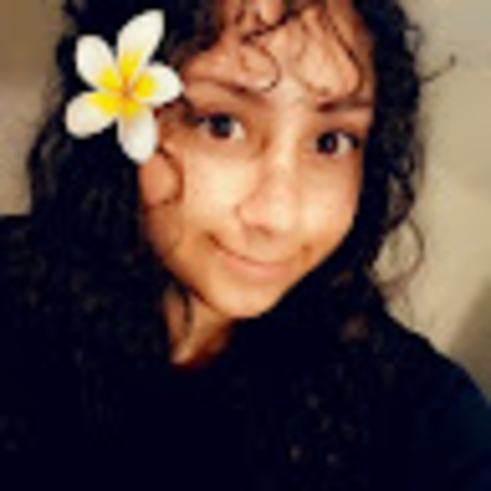 Meet your Posher, Kayla